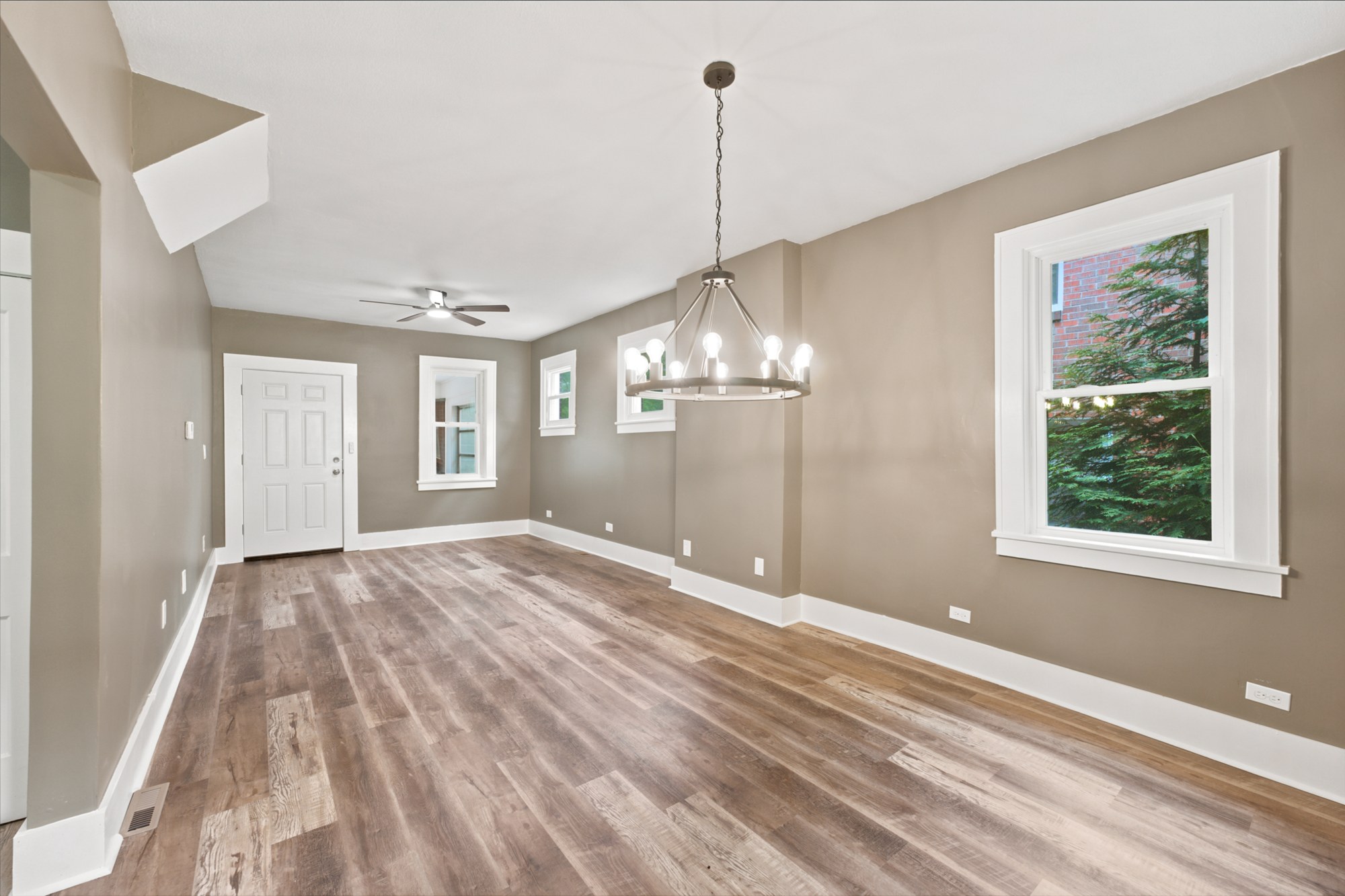 905 Rebecca Ave – photo 14