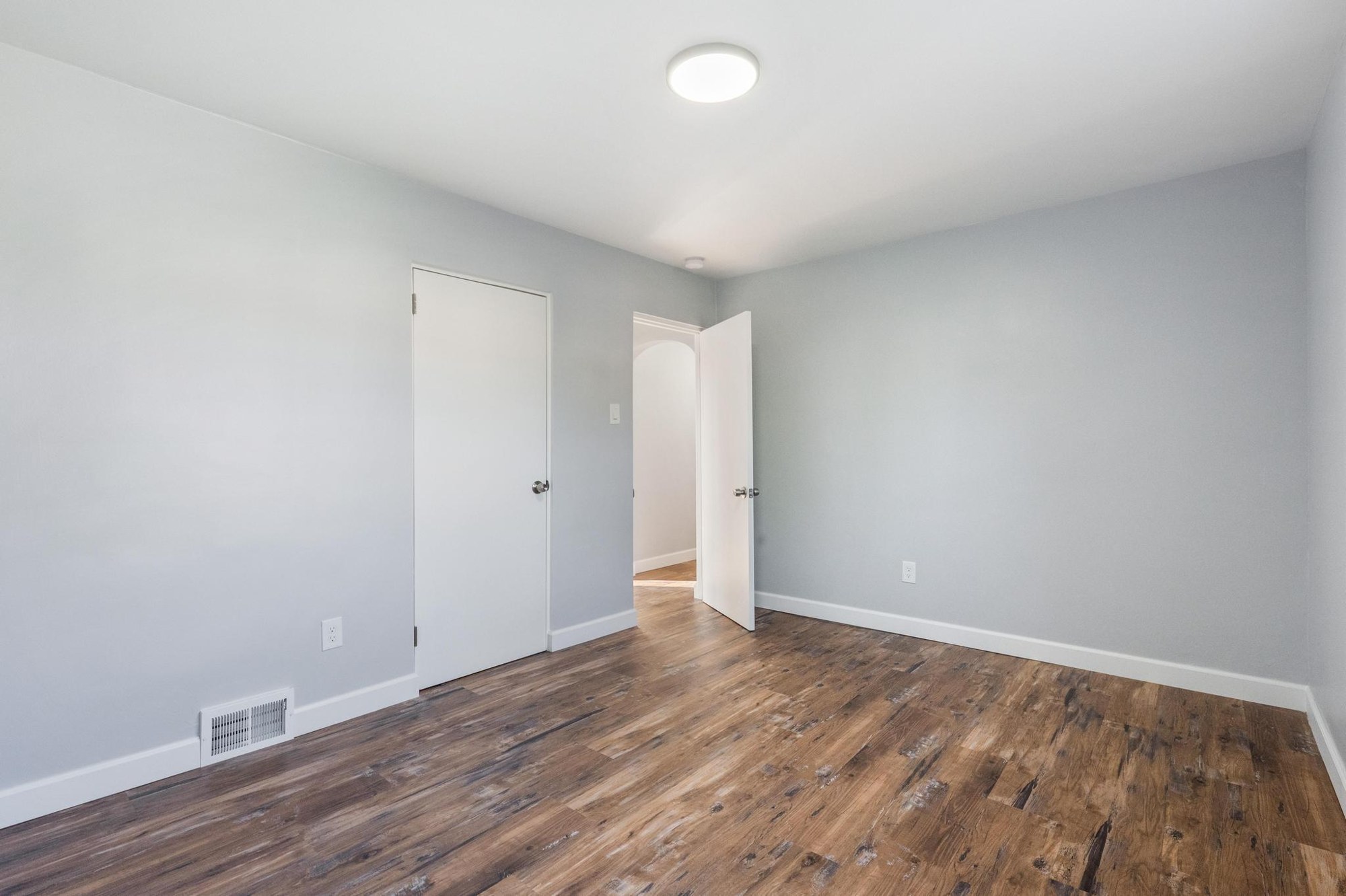 707 Archer St – photo 15