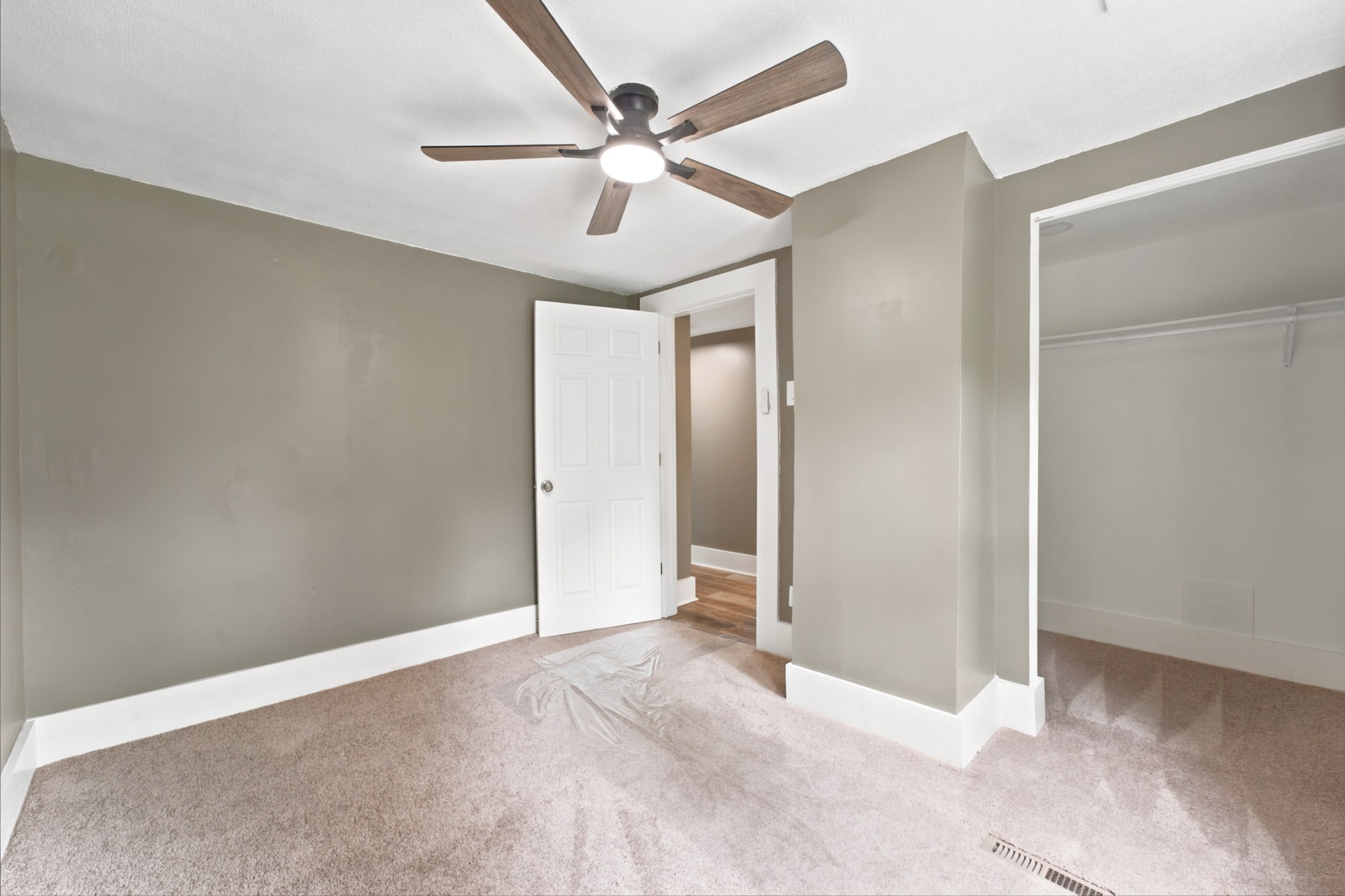 905 Rebecca Ave – photo 30
