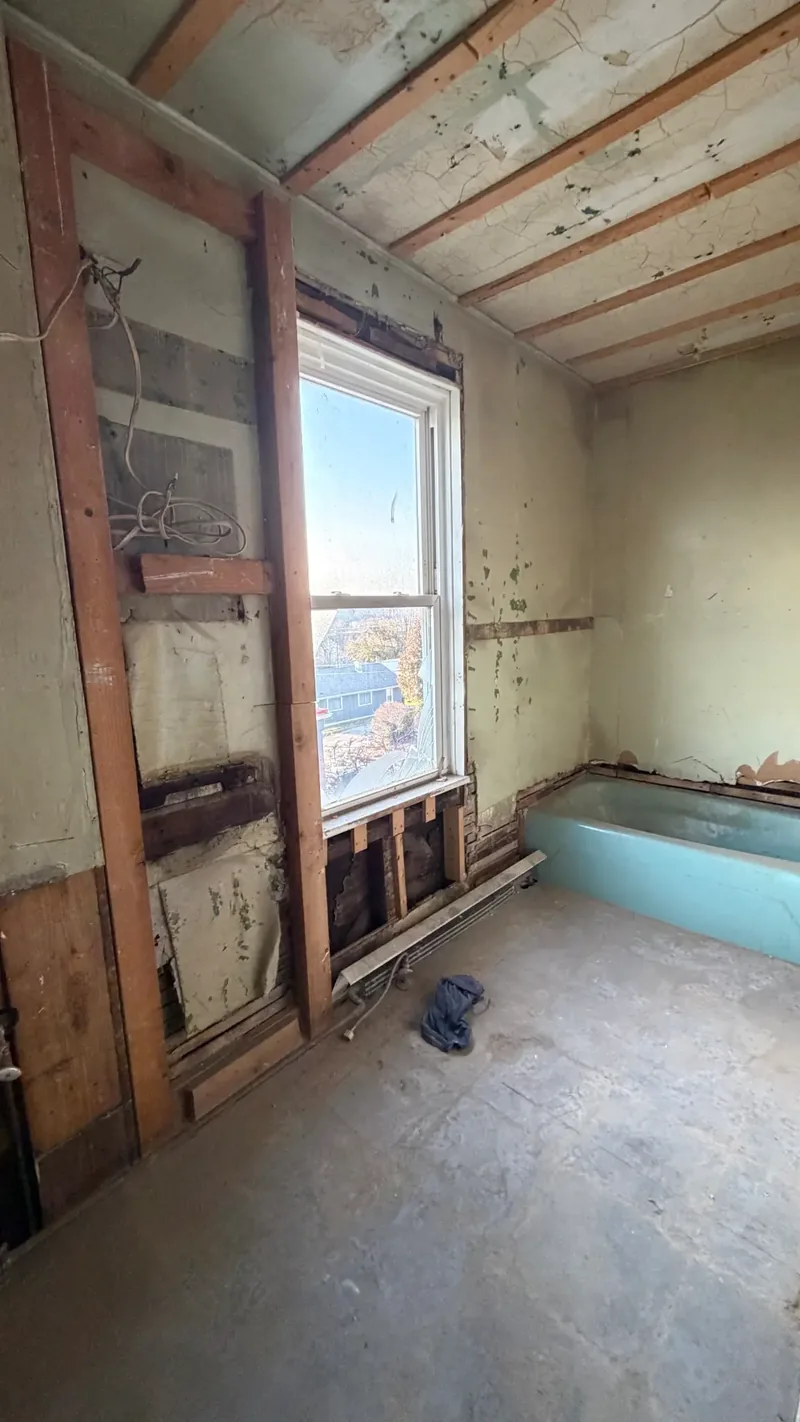 Before renovation: bathroom one at 406 35th St, McKeesport